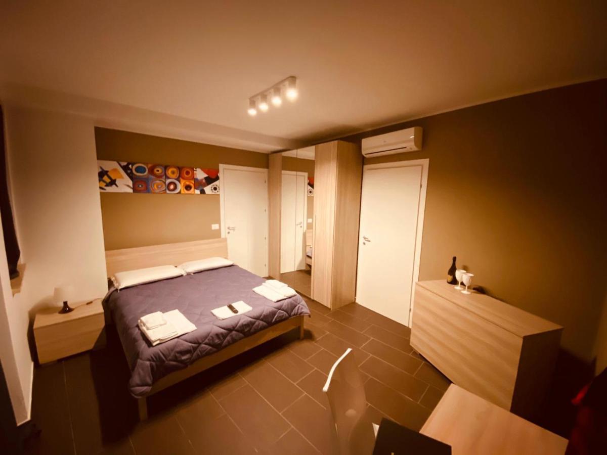 Hh Hermoso Housing วาเลนซา ภายนอก รูปภาพ