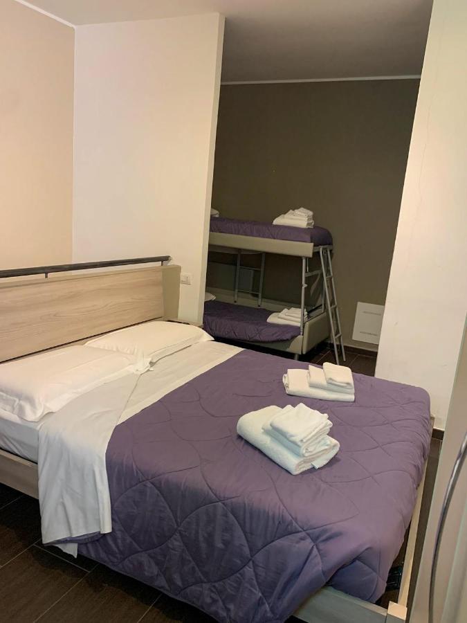 Hh Hermoso Housing วาเลนซา ภายนอก รูปภาพ